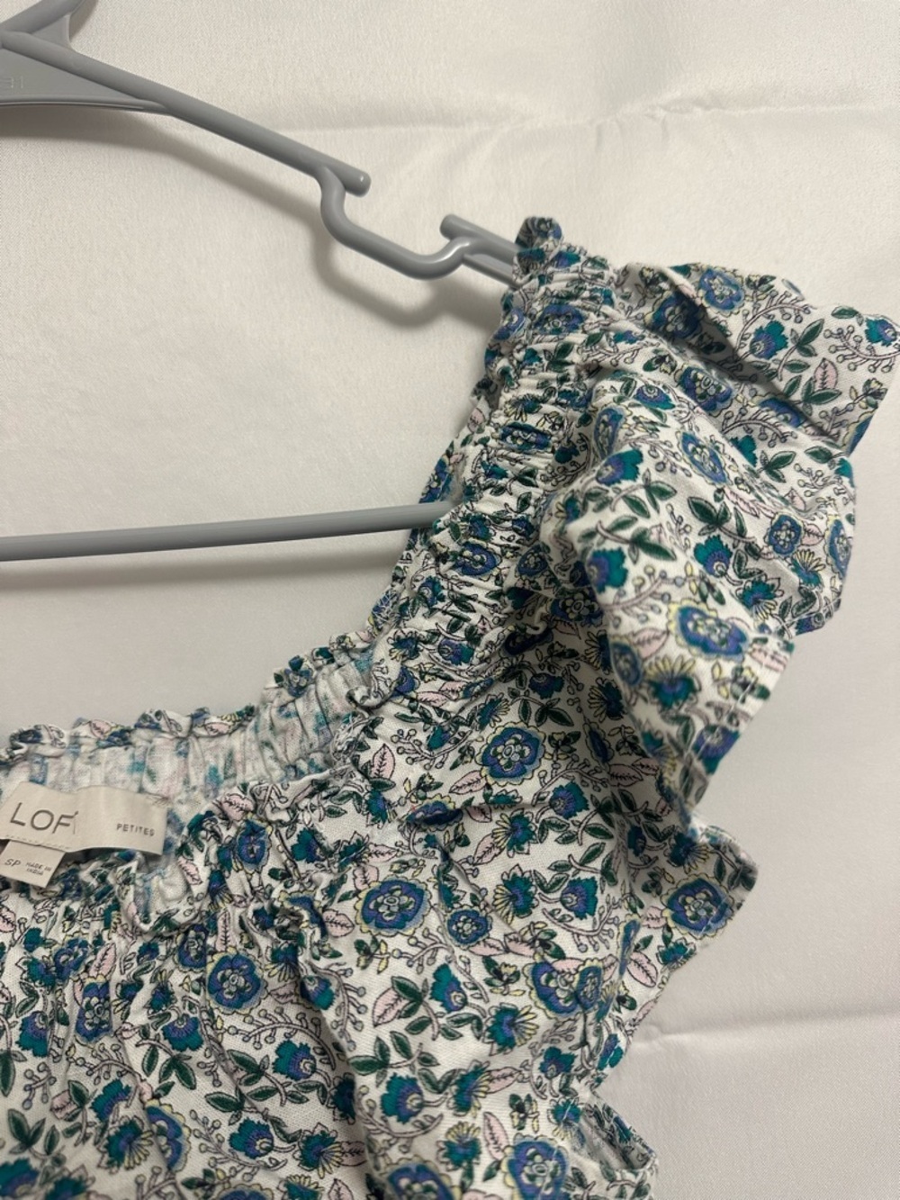LOFT Floral Ruffle Sleeve Square-Neck Women's Top - Size Petite Small - Picture 8 of 10